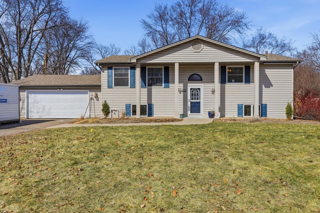 Photo of 15720 7th Avenue N, Plymouth, MN 55447 (MLS # 7038049)