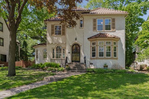 271 Mount Curve Boulevard Saint Paul MN 55105