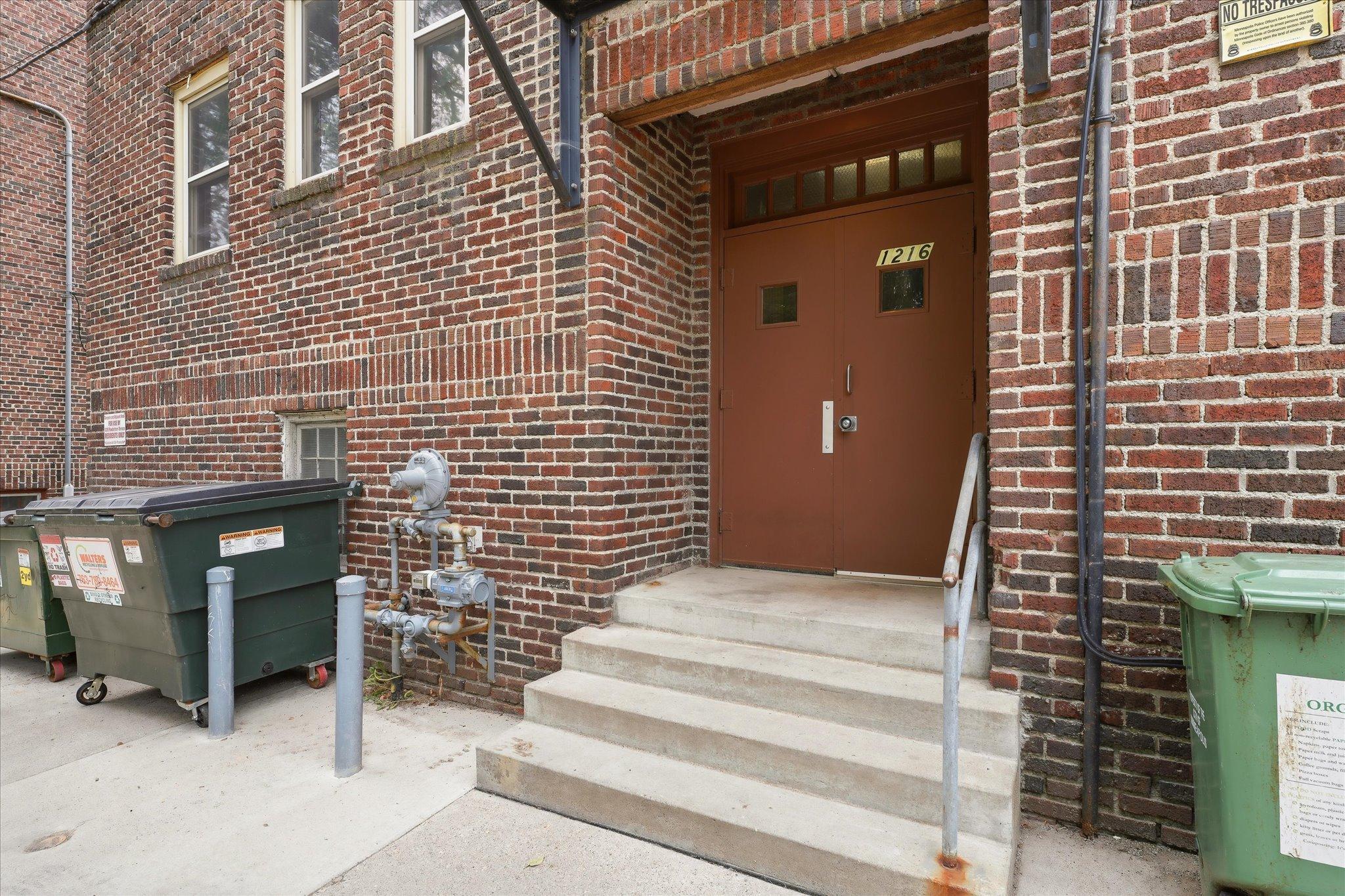 1216 Powderhorn Terrace 33