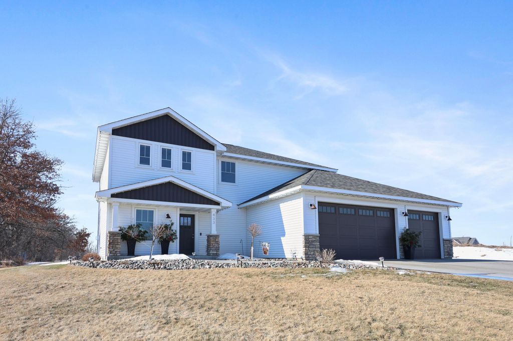 Photo of 433 60th Avenue SE, Saint Cloud, MN 56304 (MLS # 7022249)