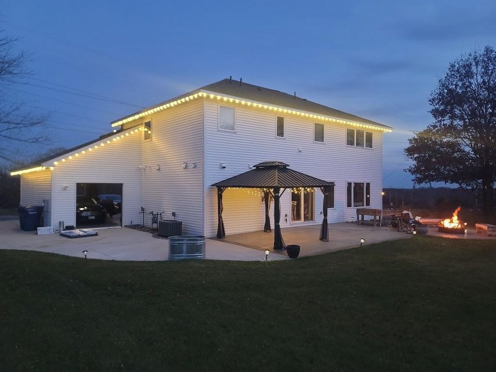 Photo of 433 60th Avenue SE, Saint Cloud, MN 56304 (MLS # 7022249)