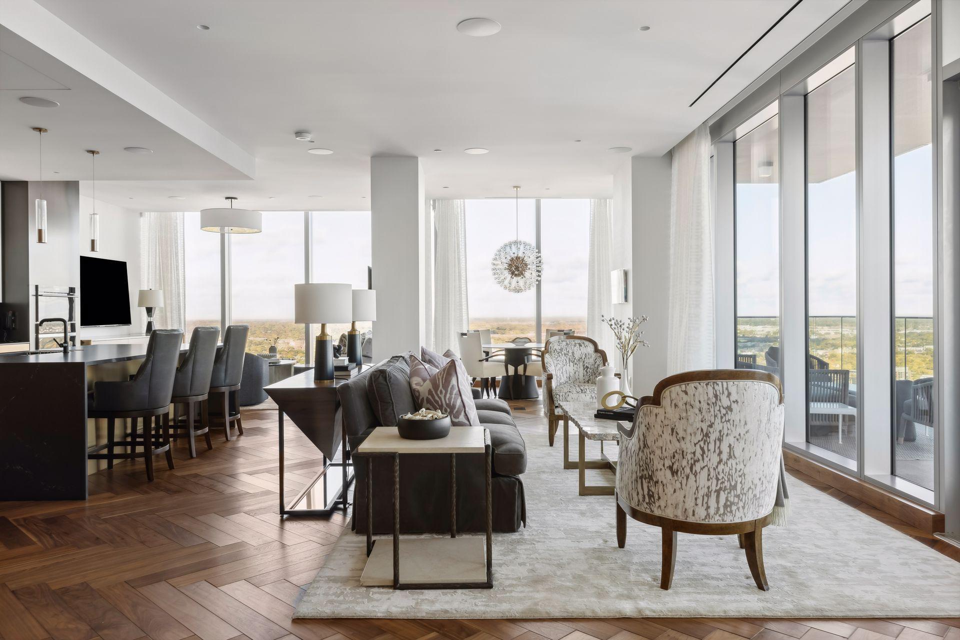 255 Hennepin Avenue 3402