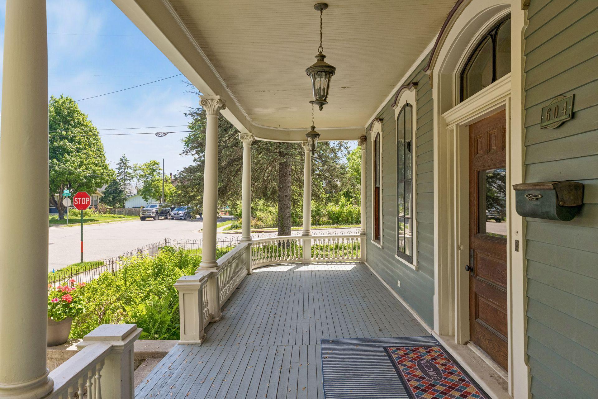 604 4th Street N