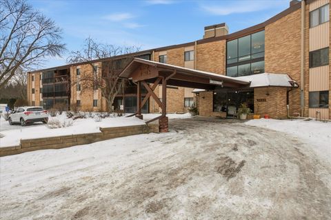 2680 Oxford Street N 125 Roseville MN 55113