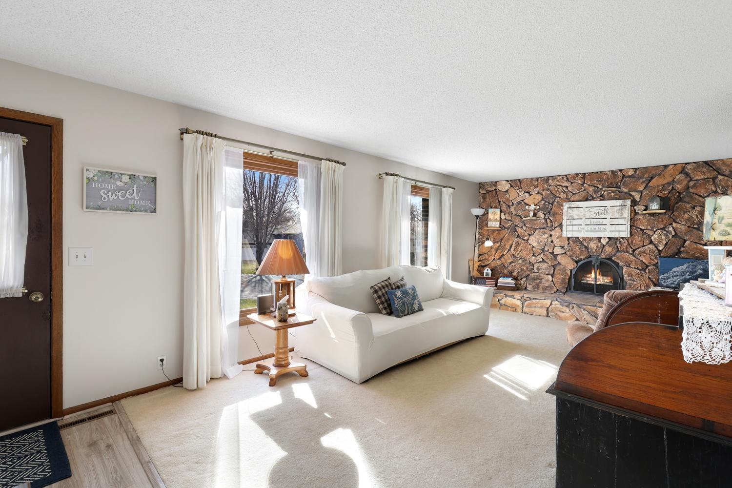 1054 Naumkeag Street S