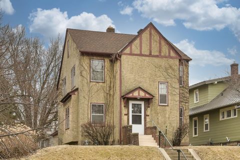 1362 Saint Clair Avenue Saint Paul MN 55105