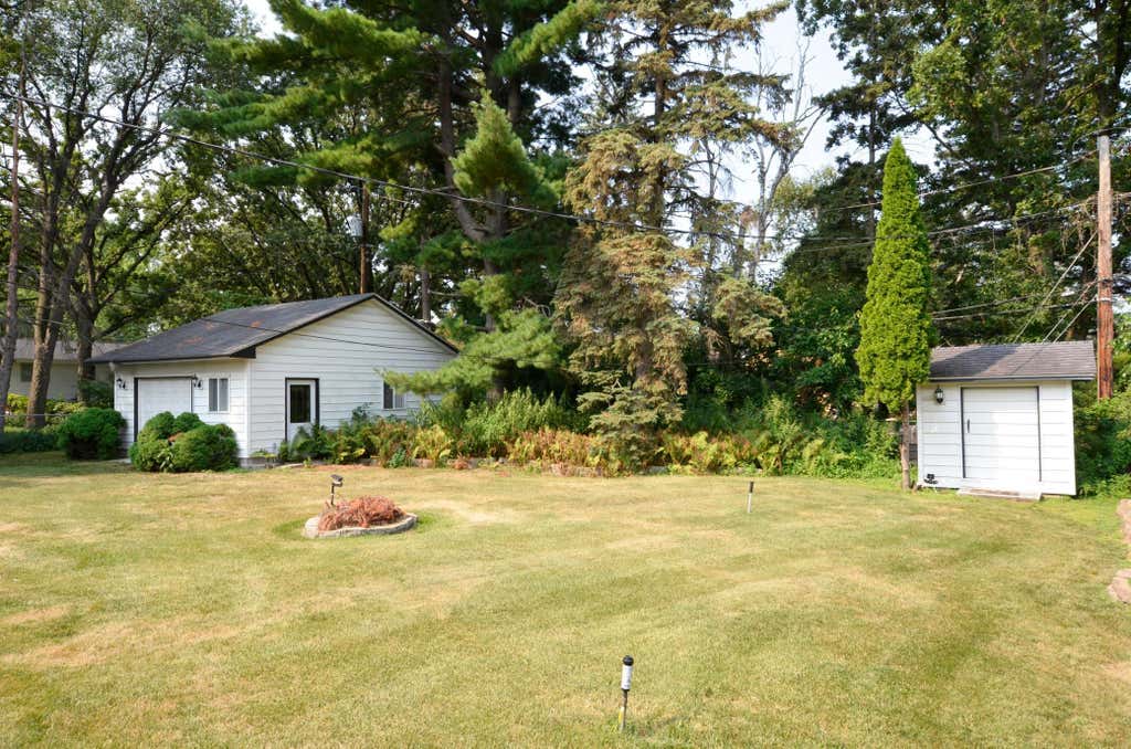 Photo of 2226 Pleasant View Drive, New Brighton, MN 55112 (MLS # 7128280)