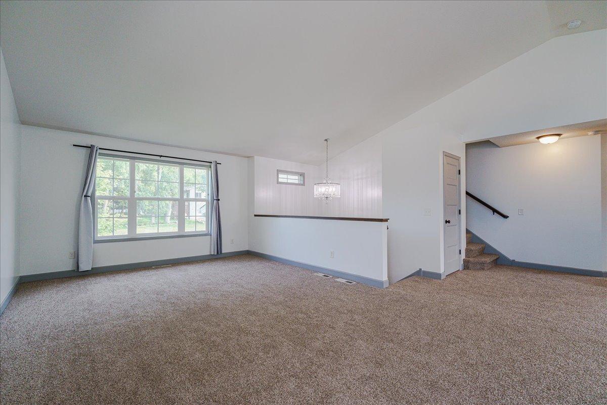 1972 127th Court NE