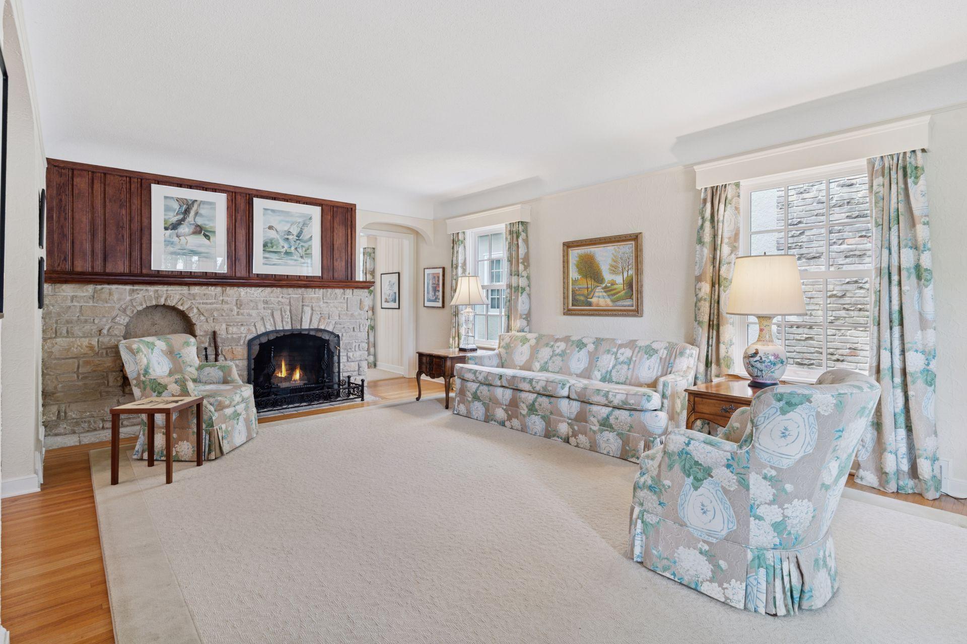 1870 Eleanor Avenue