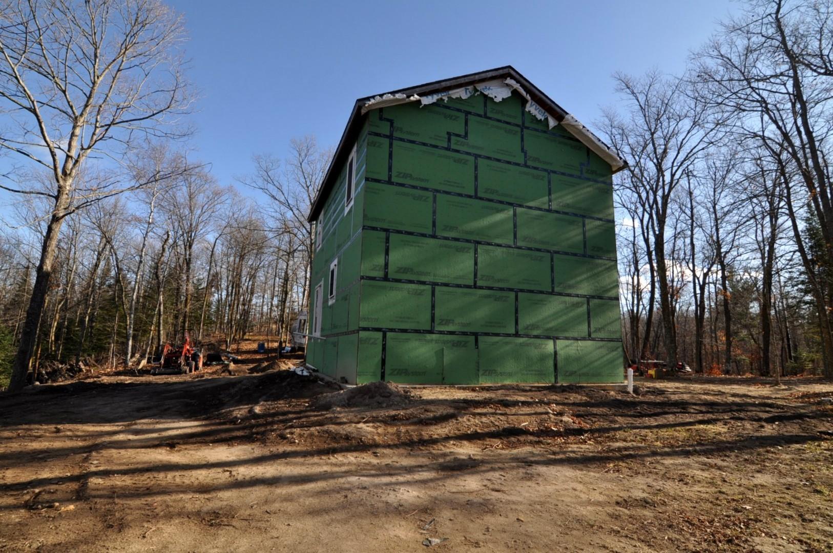 1872 Buckshot Trail NW