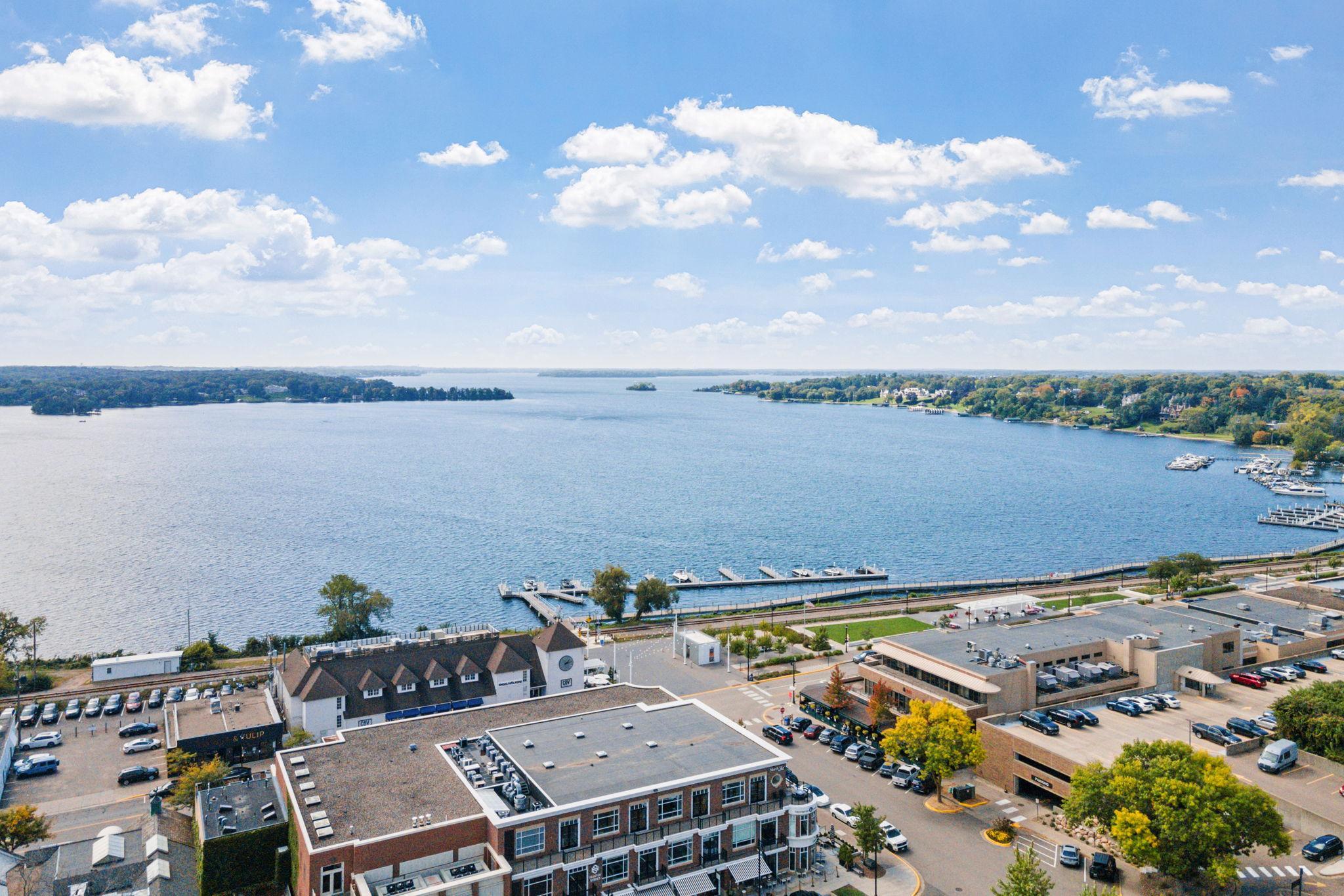 Wayzata, Minnesota, 55391, United States, 4 Bedrooms Bedrooms, ,3 BathroomsBathrooms,Residential,Active,2034253