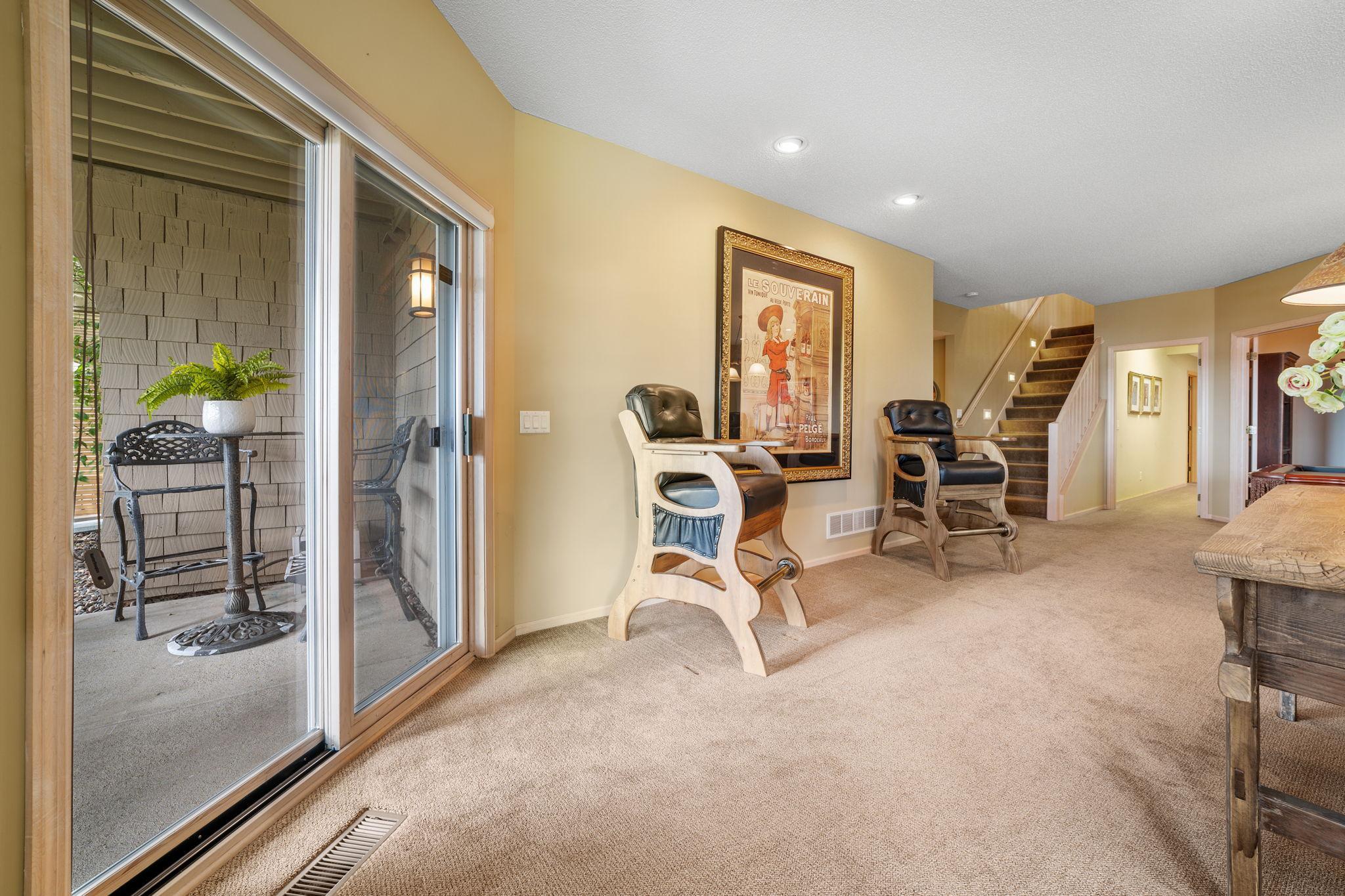 Wayzata, Minnesota, 55391, United States, 4 Bedrooms Bedrooms, ,3 BathroomsBathrooms,Residential,Active,2034253