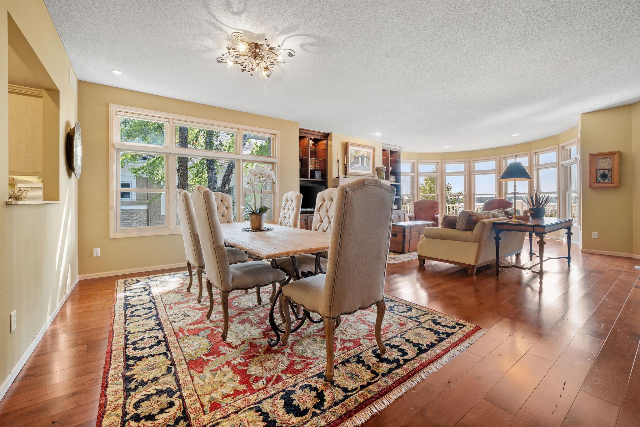 Wayzata, Minnesota, 55391, United States, 4 Bedrooms Bedrooms, ,3 BathroomsBathrooms,Residential,Active,2034253