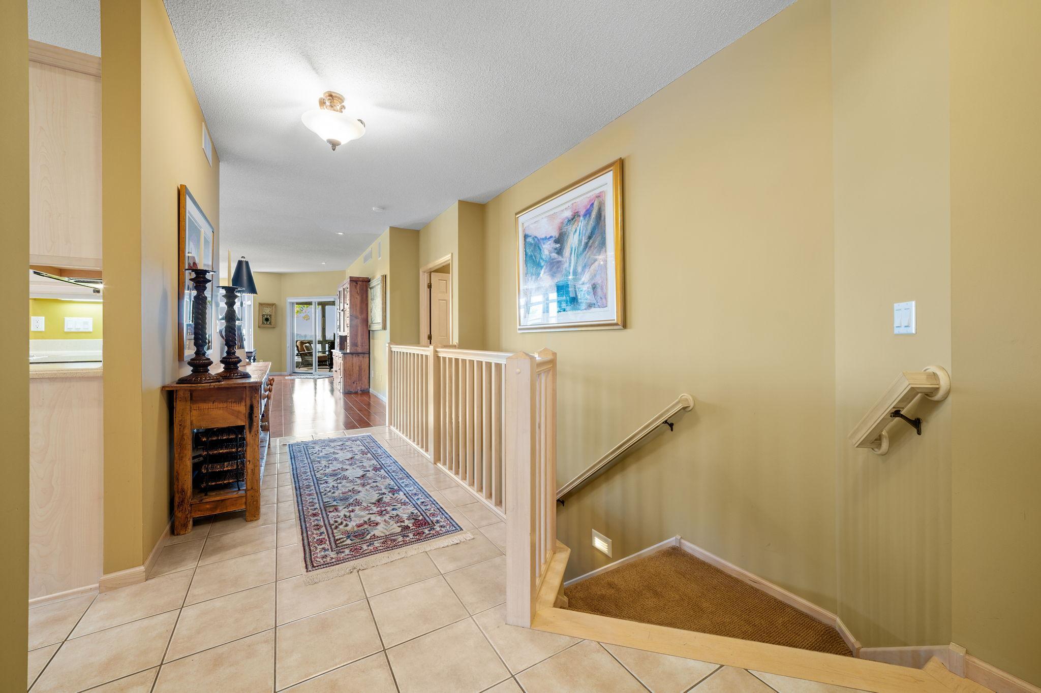 Wayzata, Minnesota, 55391, United States, 4 Bedrooms Bedrooms, ,3 BathroomsBathrooms,Residential,Active,2034253