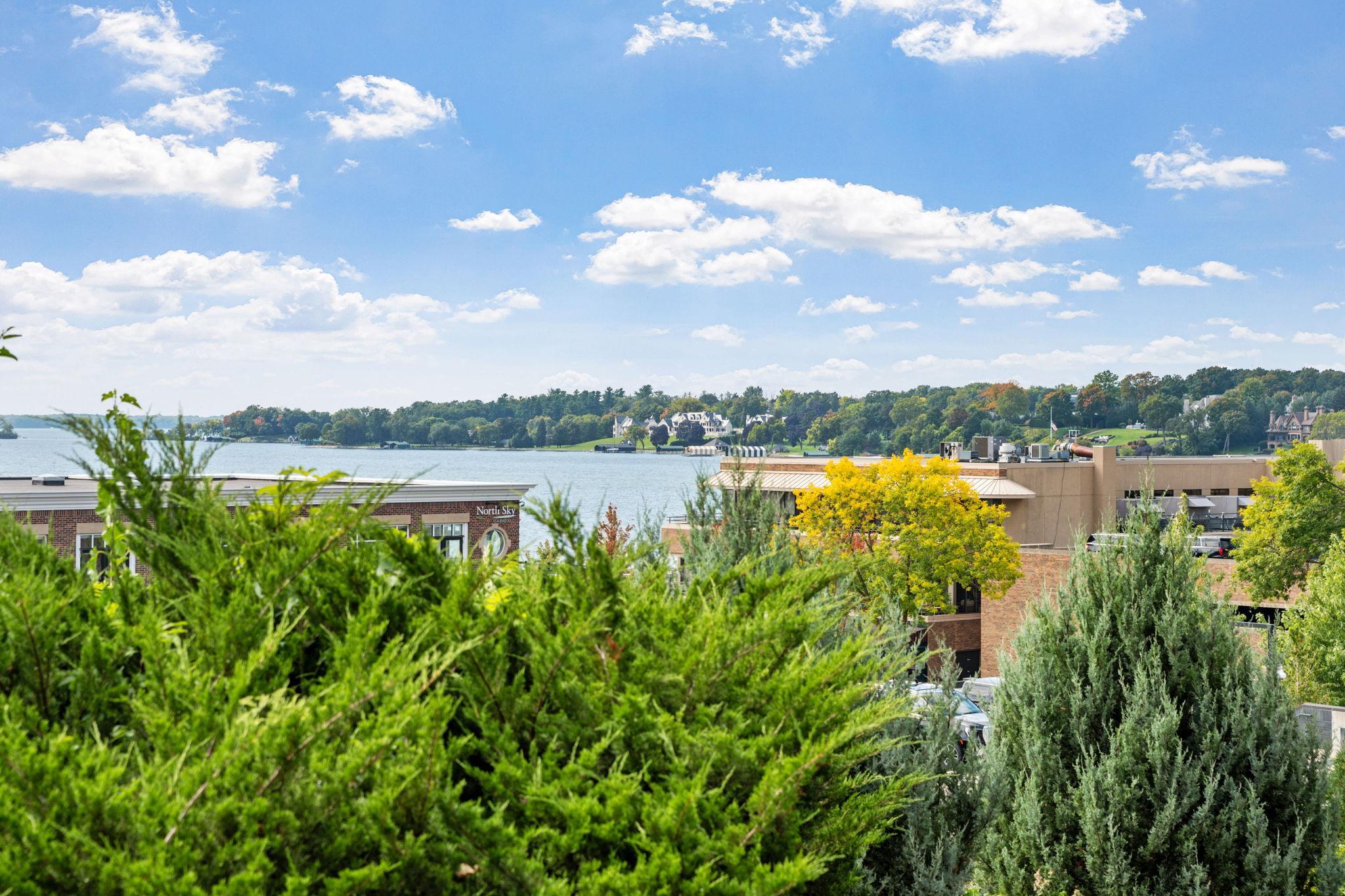 Wayzata, Minnesota, 55391, United States, 4 Bedrooms Bedrooms, ,3 BathroomsBathrooms,Residential,Active,2034253