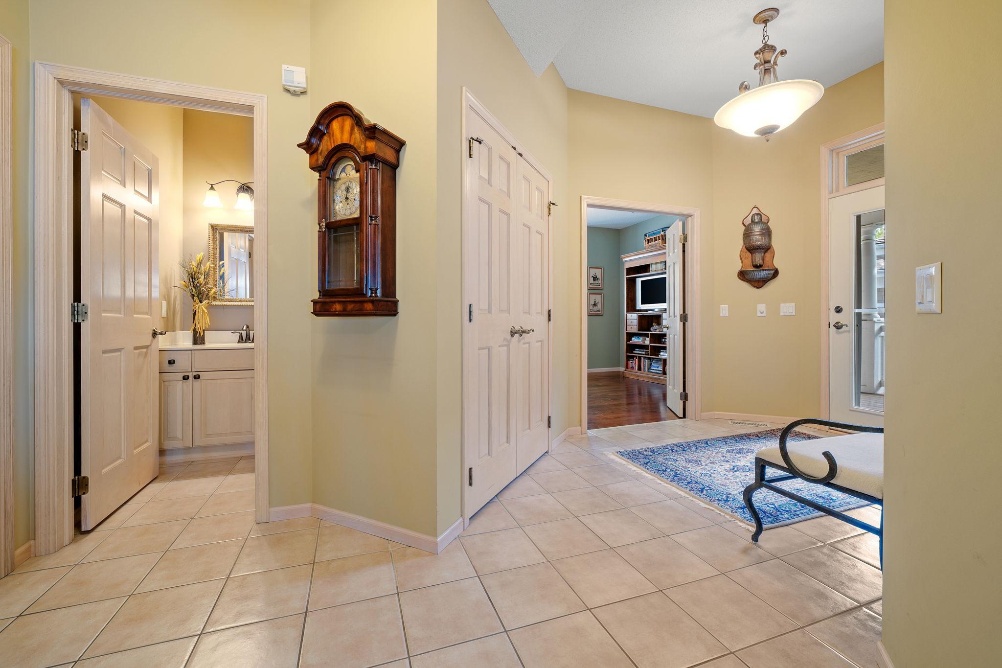 Wayzata, Minnesota, 55391, United States, 4 Bedrooms Bedrooms, ,3 BathroomsBathrooms,Residential,Active,2034253