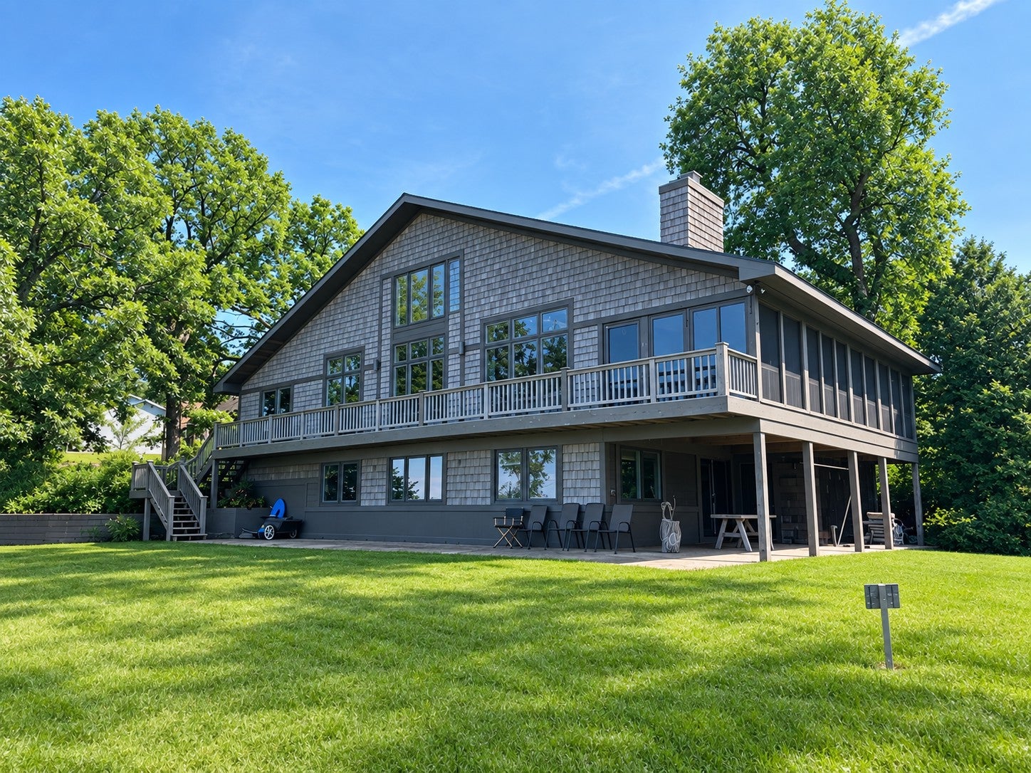 507 E Front Street
