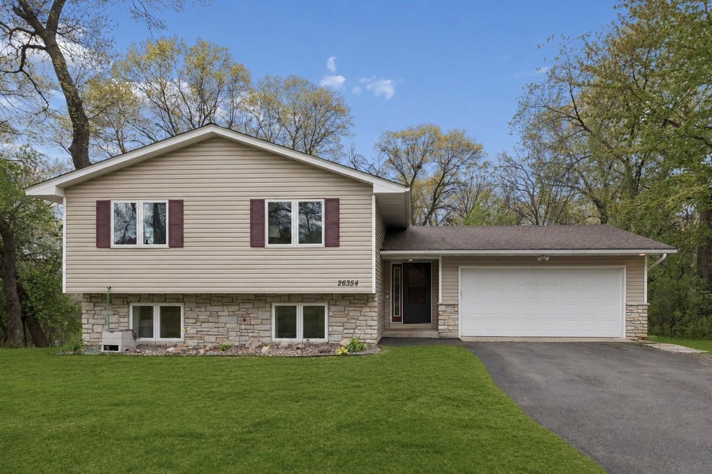 Photo of 26354 Freeport Avenue, Wyoming, MN 55092 (MLS # 7106673)