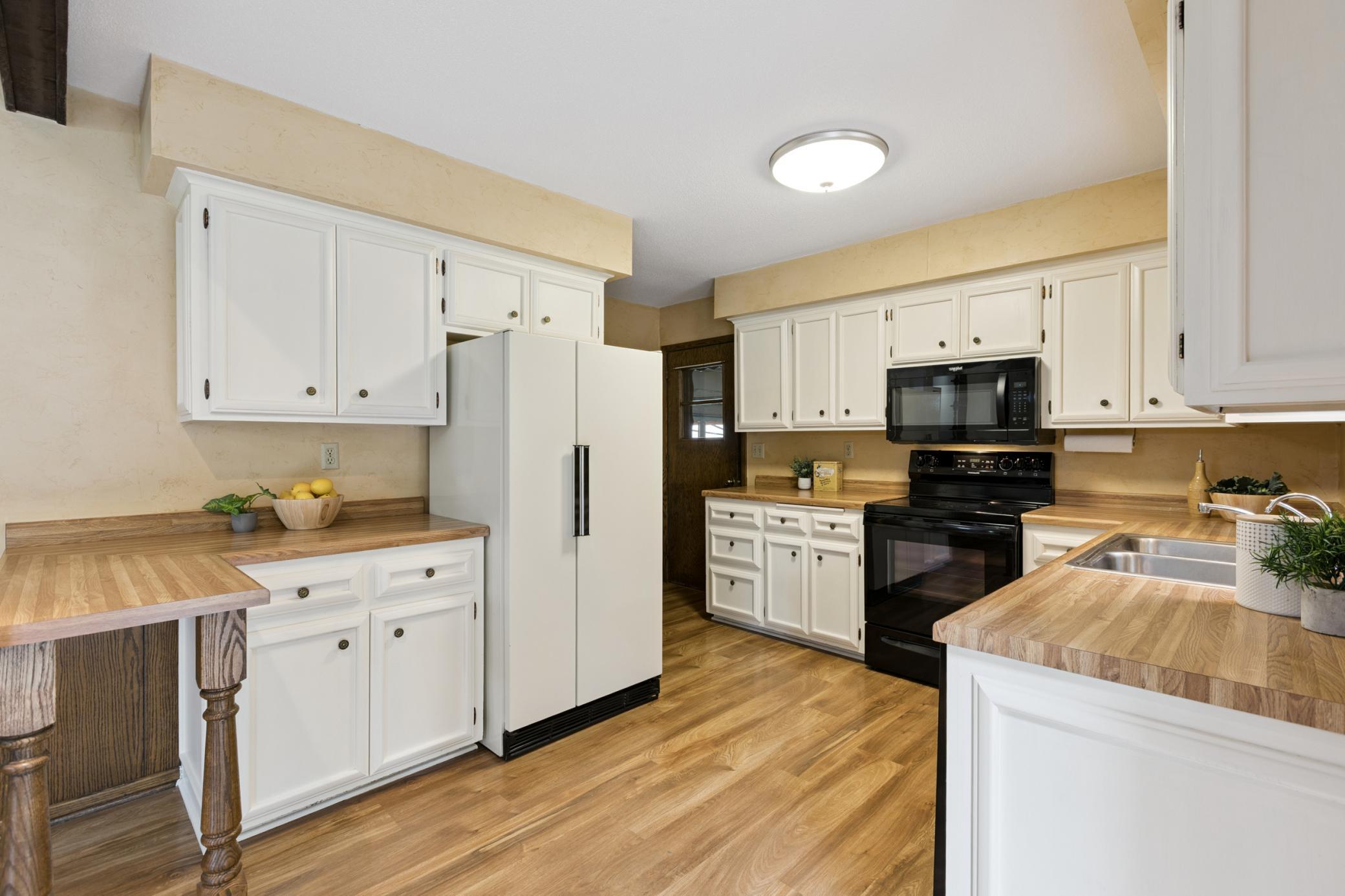 800 9th Street NW