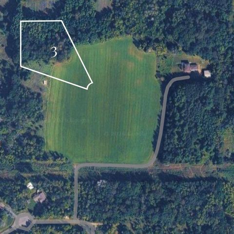 Lot 3 Glen Oaks Drive River Falls WI 54022