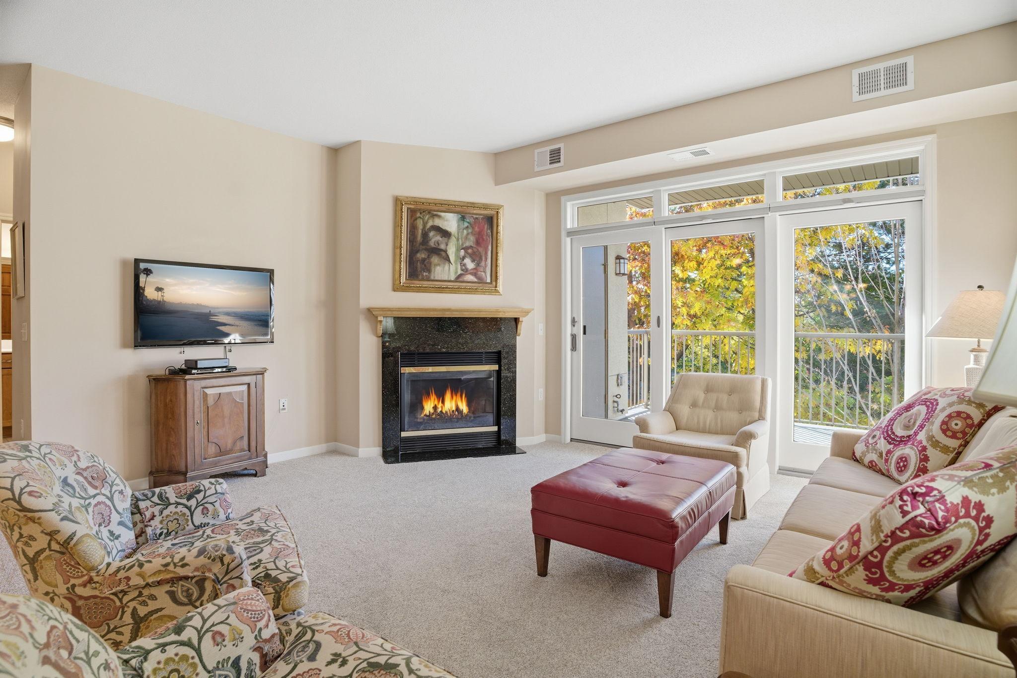 5250 Grandview Square 2311