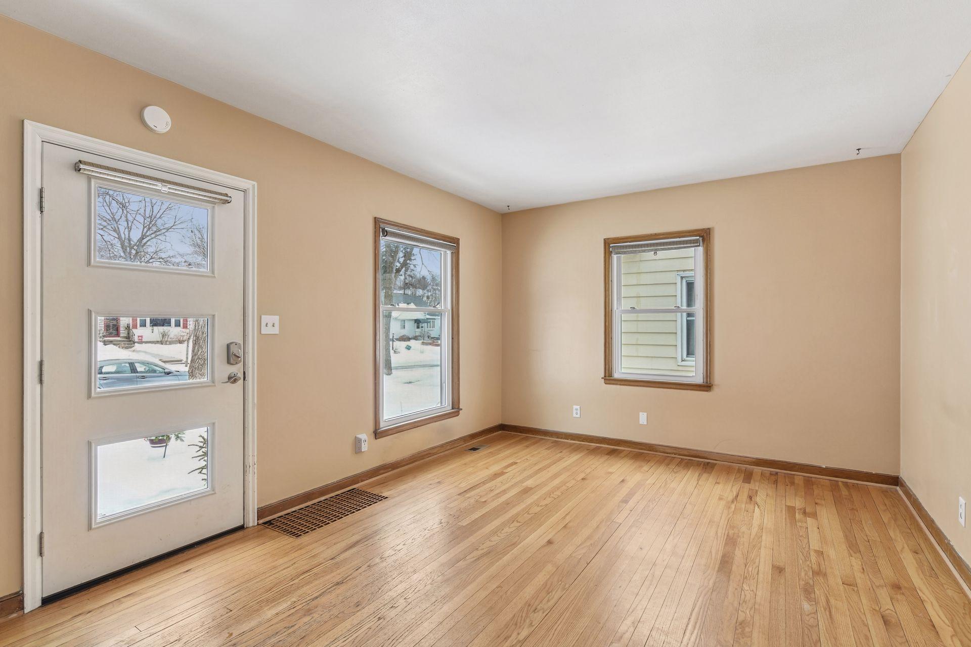 3554 Fillmore Street NE