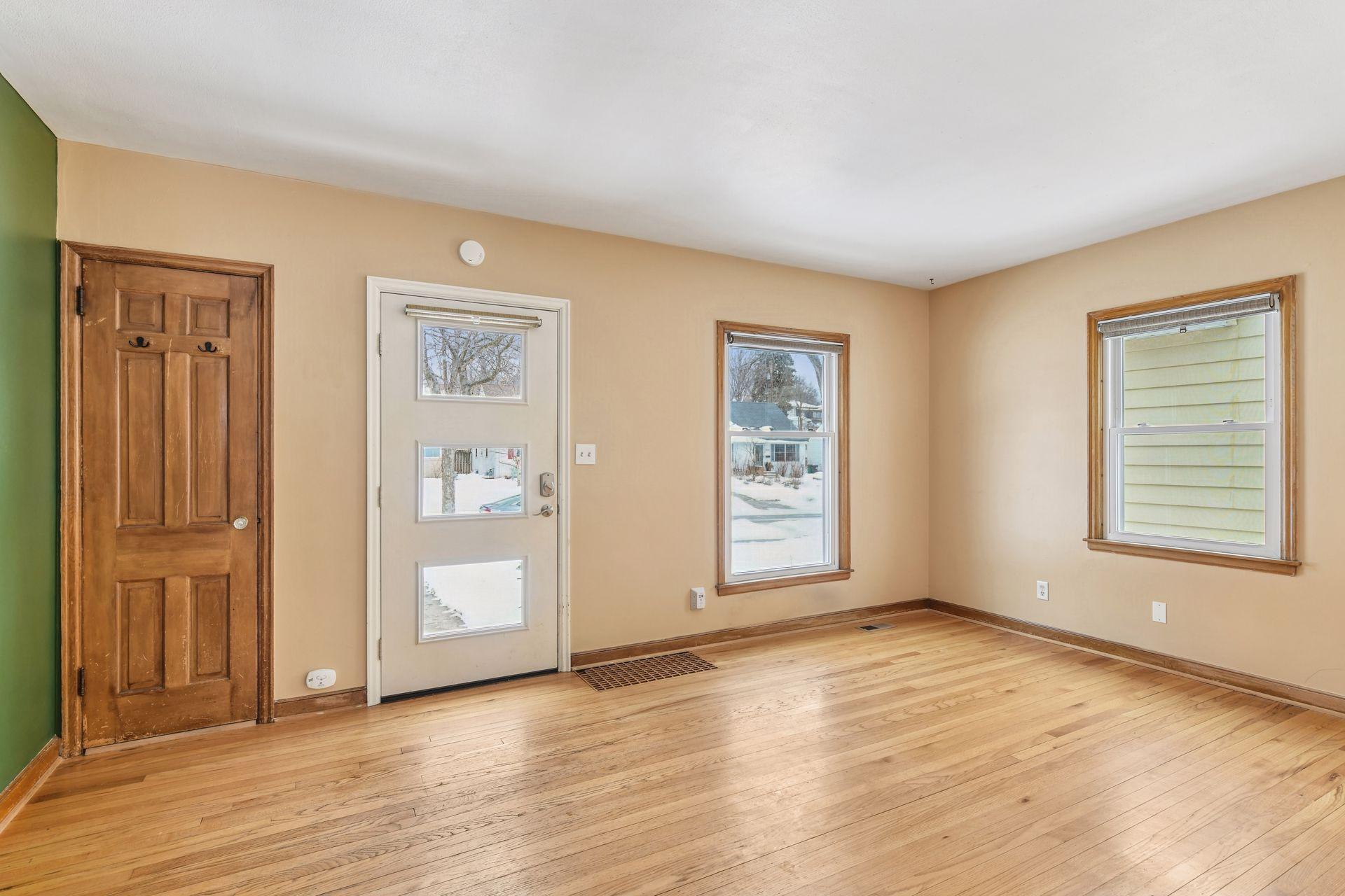 3554 Fillmore Street NE