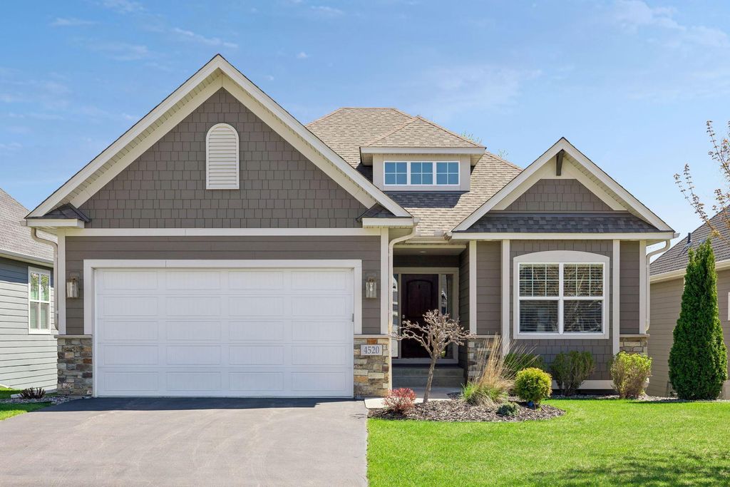 Photo of 4520 Zircon Lane N, Plymouth, MN 55446 (MLS # 7015496)