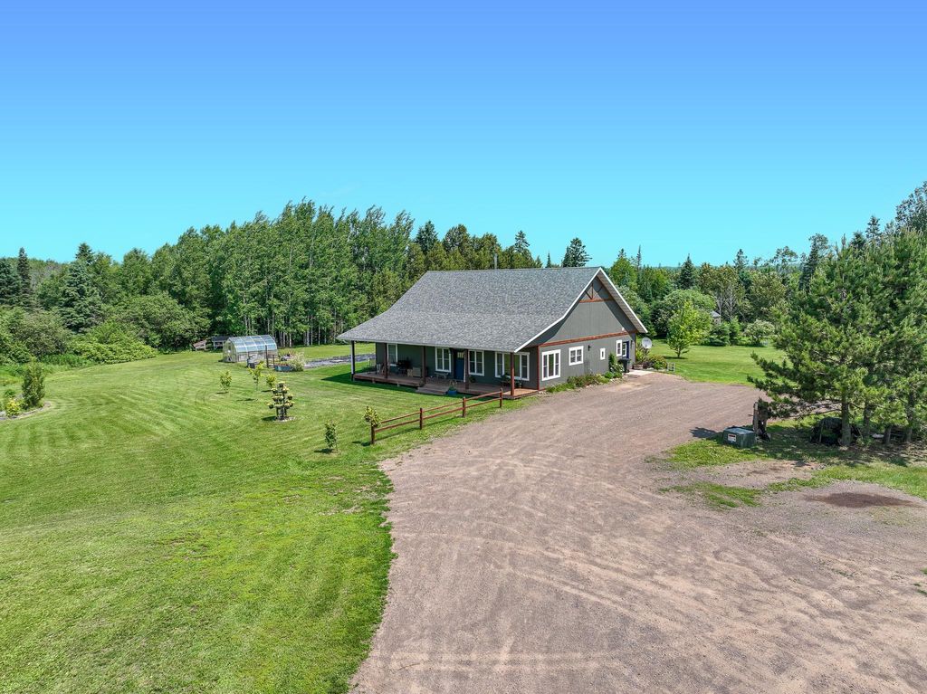 Photo of 3588 Highway 3, Two Harbors, MN 55616 (MLS # 7108733)