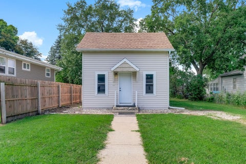 Photo of 317 N Austin Avenue, Litchfield, MN 55355 (MLS # 7131911)