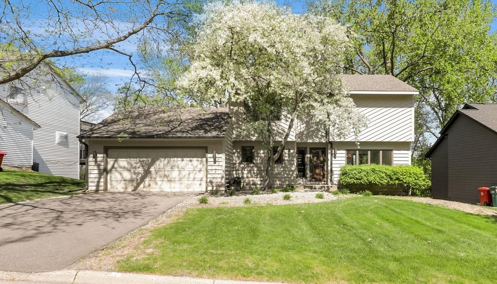 Photo of 7930 Rhode Island Circle, Bloomington, MN 55438 (MLS # 7007532)