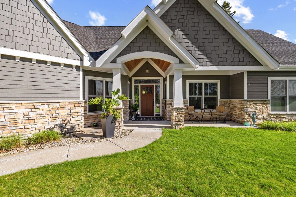 Photo of 6544 22nd Street SE, Buffalo, MN 55313 (MLS # 7120847)