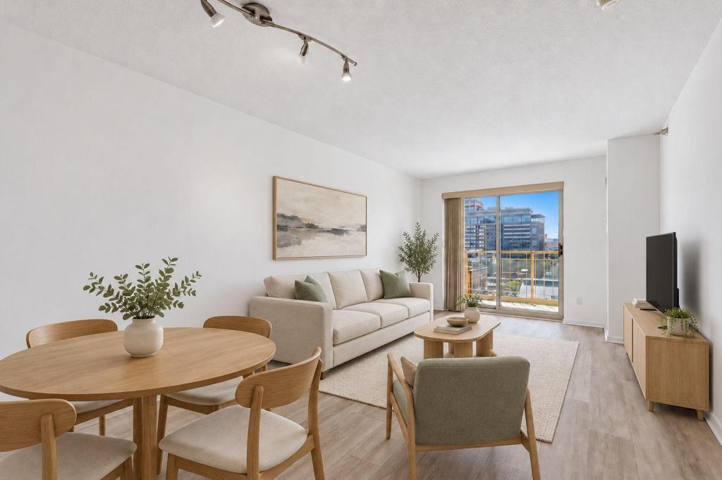Photo of 401 S 1st St ST #1103, Minneapolis, MN 55401 (MLS # 7158897)