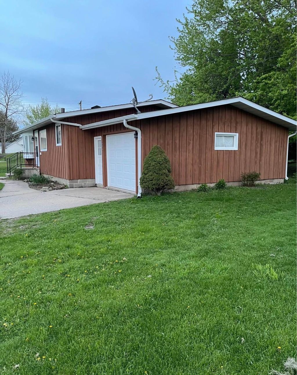 Photo of 322 W Prairie Avenue, Mabel, MN 55954 (MLS # 7077369)