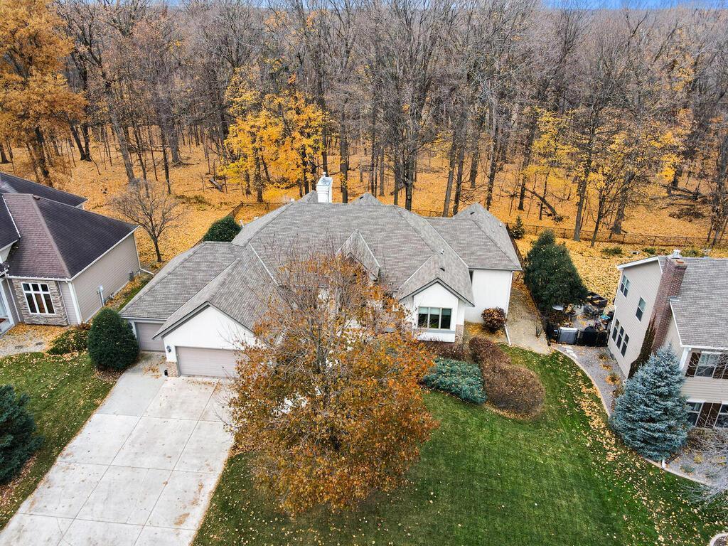 7945 Ranchview Lane N