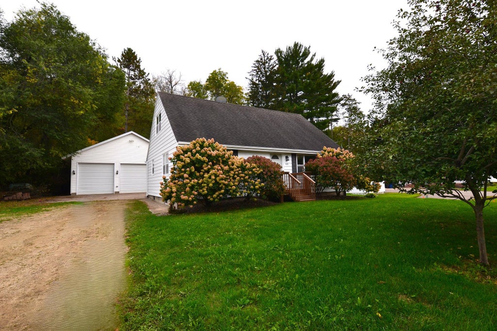 Photo of 435 Spring Creek Road S, Red Wing, MN 55066 (MLS # 7154633)