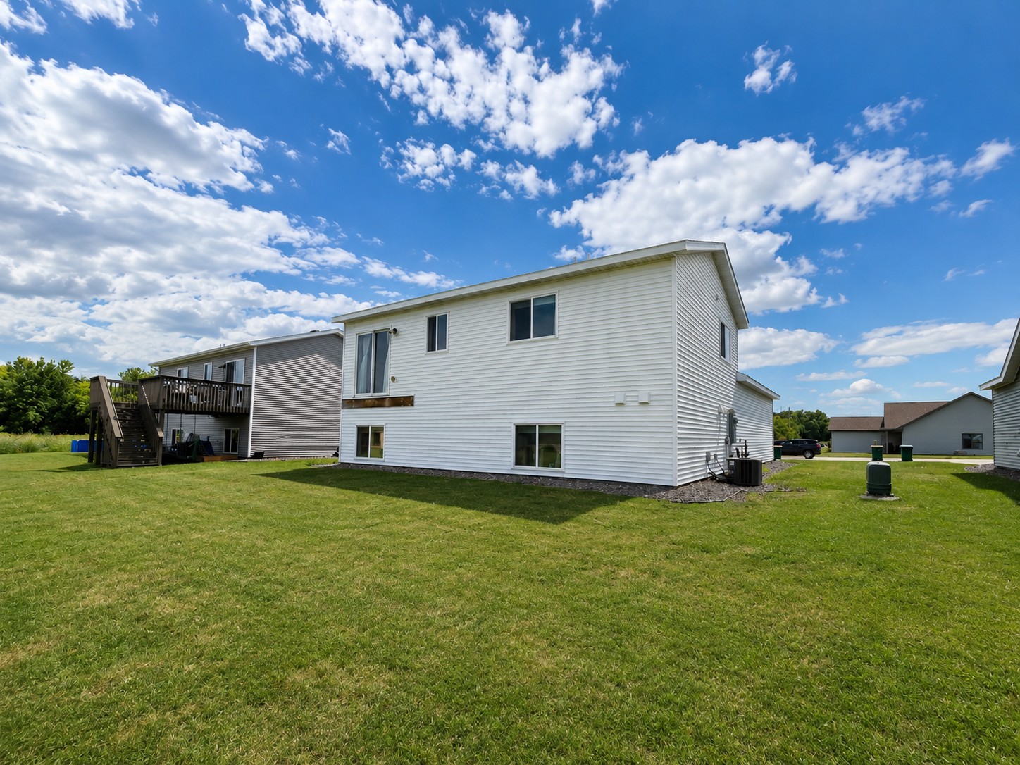 230 Pine Tree Road S