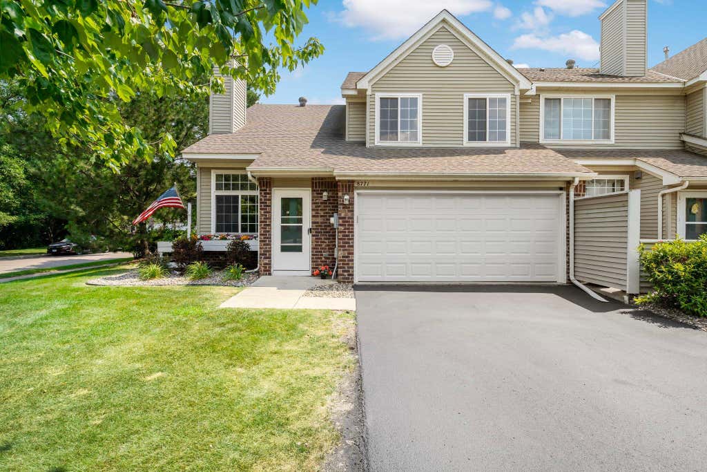 Photo of 8771 Branson Drive #80, Inver Grove Heights, MN 55076 (MLS # 7010648)