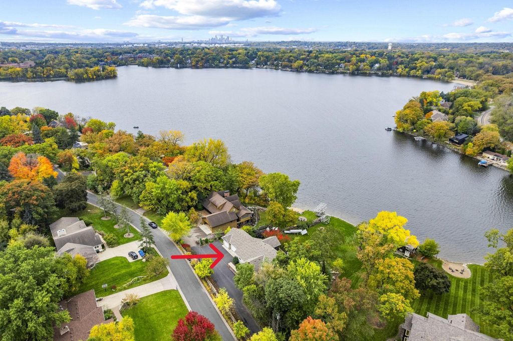 Photo of 3517 Siems Court, Arden Hills, MN 55112 (MLS # 7003054)