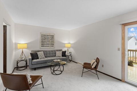 2355 Dorland Place E Maplewood MN 55119