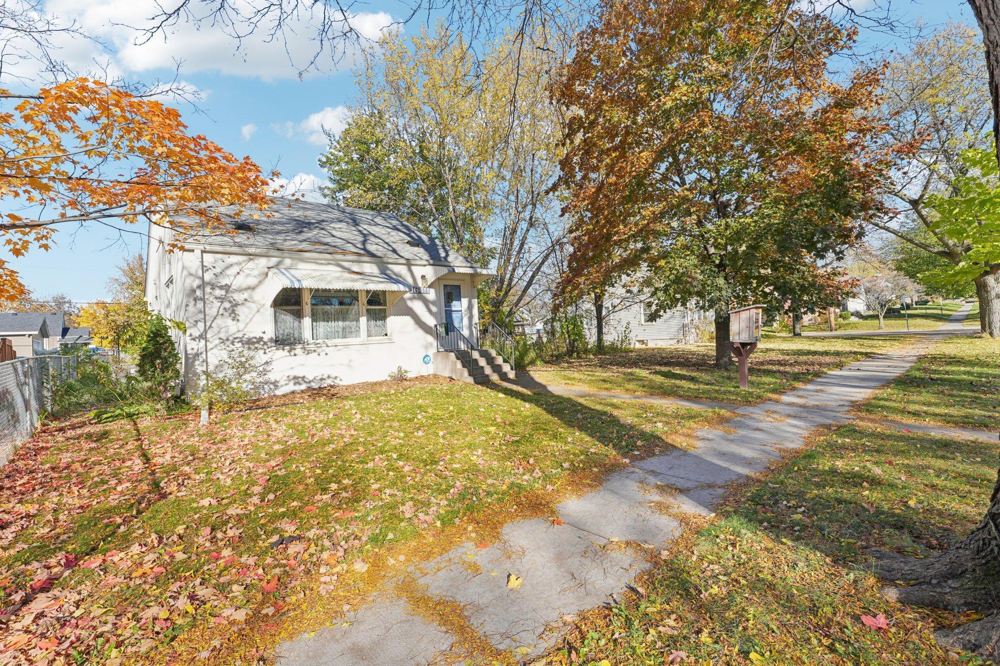 1649 Margaret Street