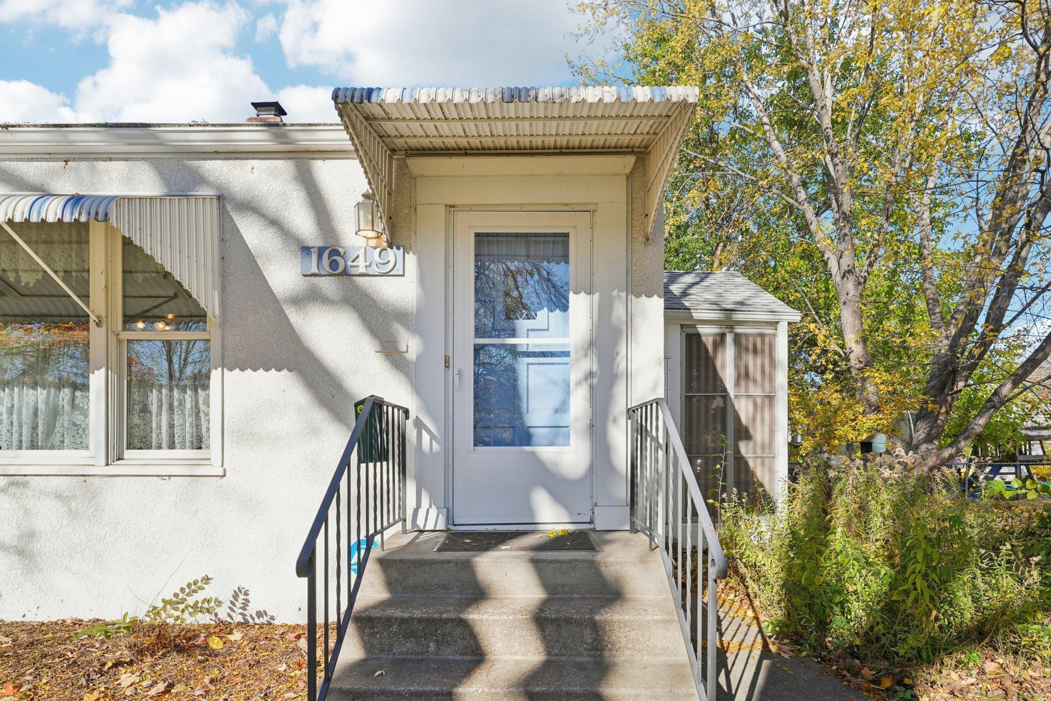 1649 Margaret Street