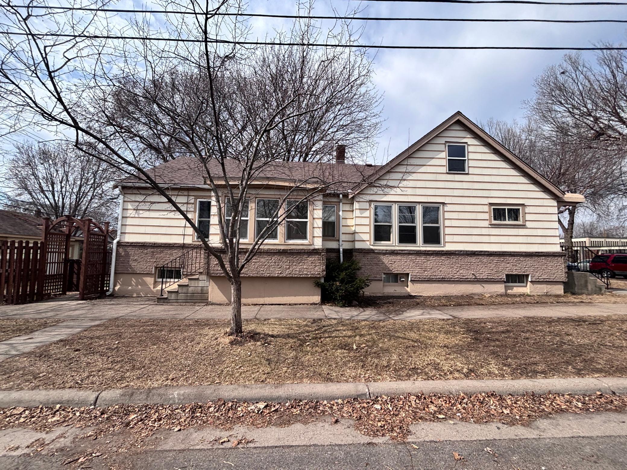1282 Lafond Avenue