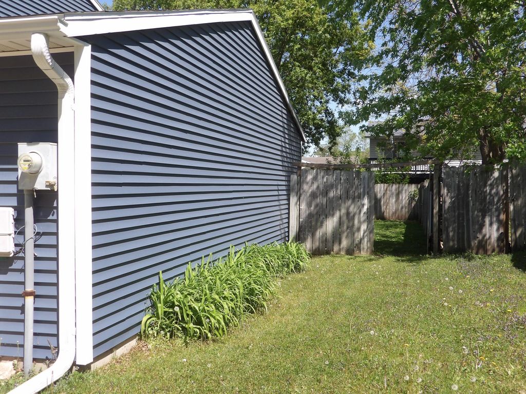 Photo of 870 W Village Circle SE, Rochester, MN 55904 (MLS # 7075516)