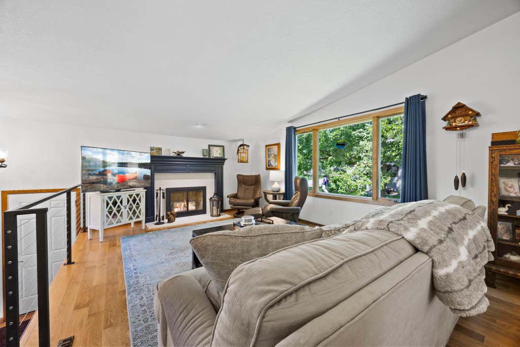 Photo of 11825 44th Avenue N, Plymouth, MN 55442 (MLS # 7105825)