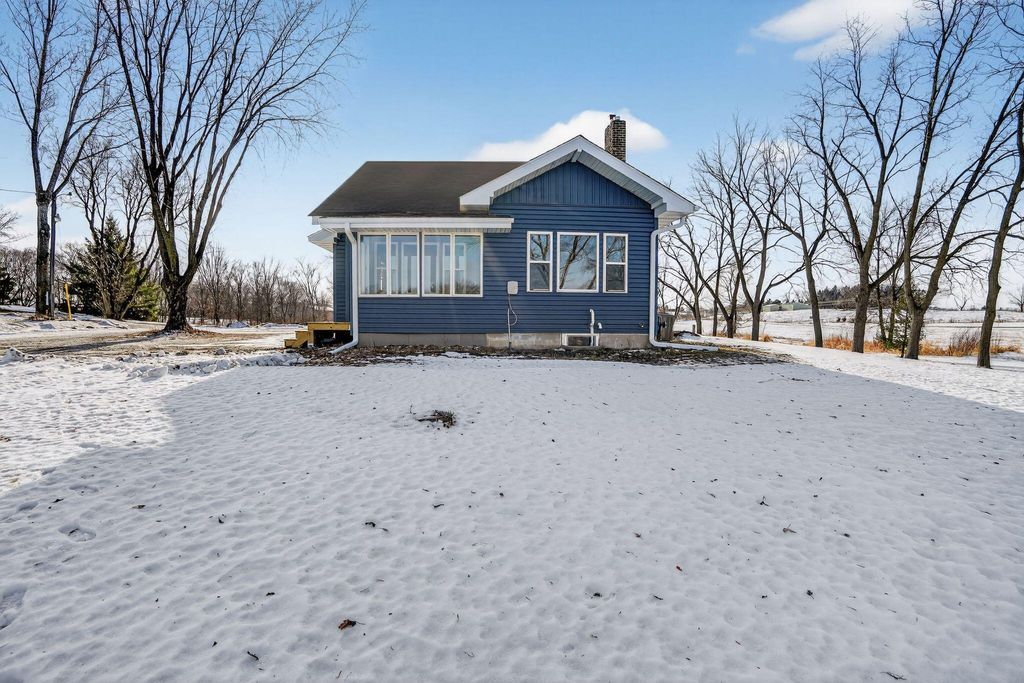 Photo of 1048 45th Street W, Northfield, MN 55057 (MLS # 7004351)