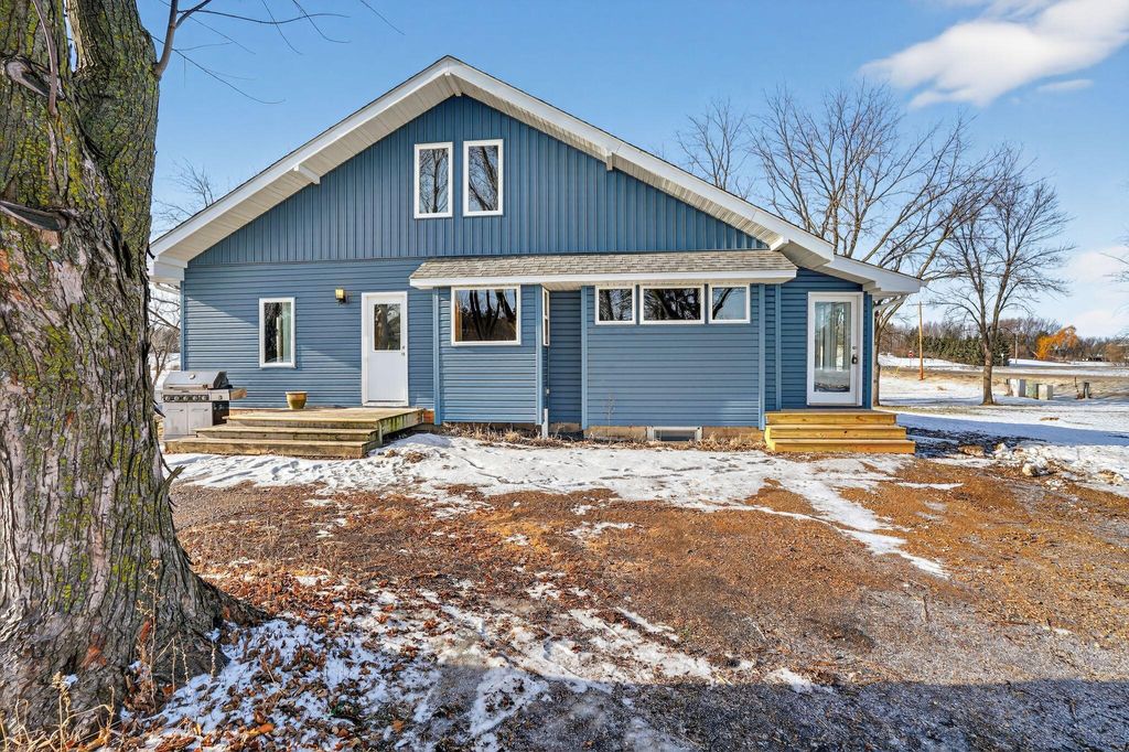 Photo of 1048 45th Street W, Northfield, MN 55057 (MLS # 7004351)
