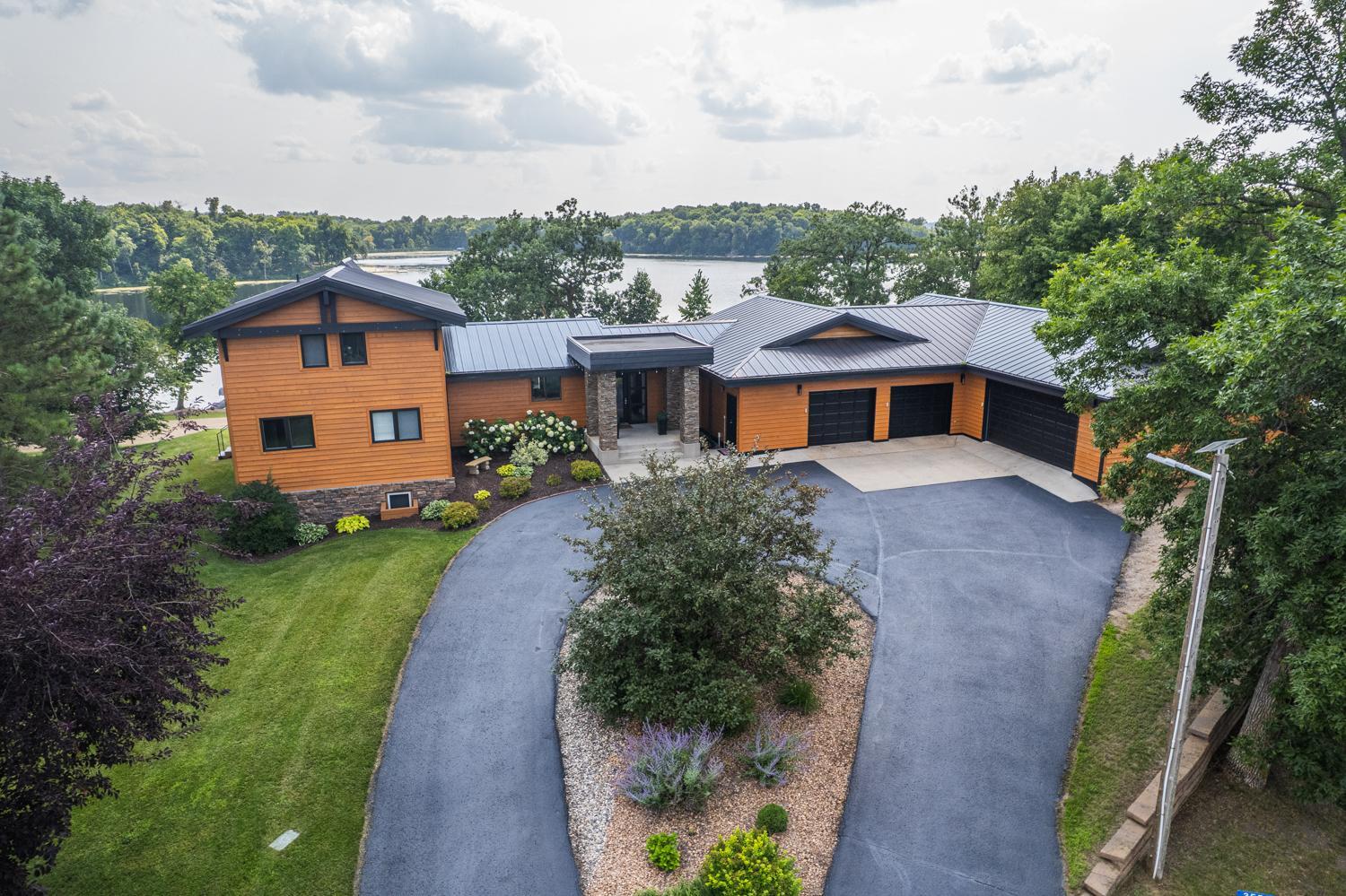 25530 River Hills Lane