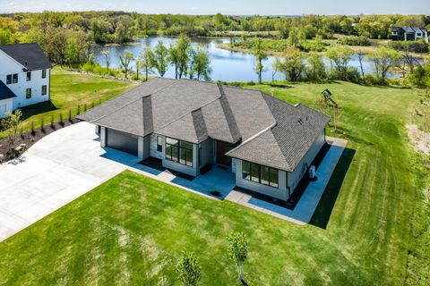 9735 Frontier Lane Lakeville MN 55044