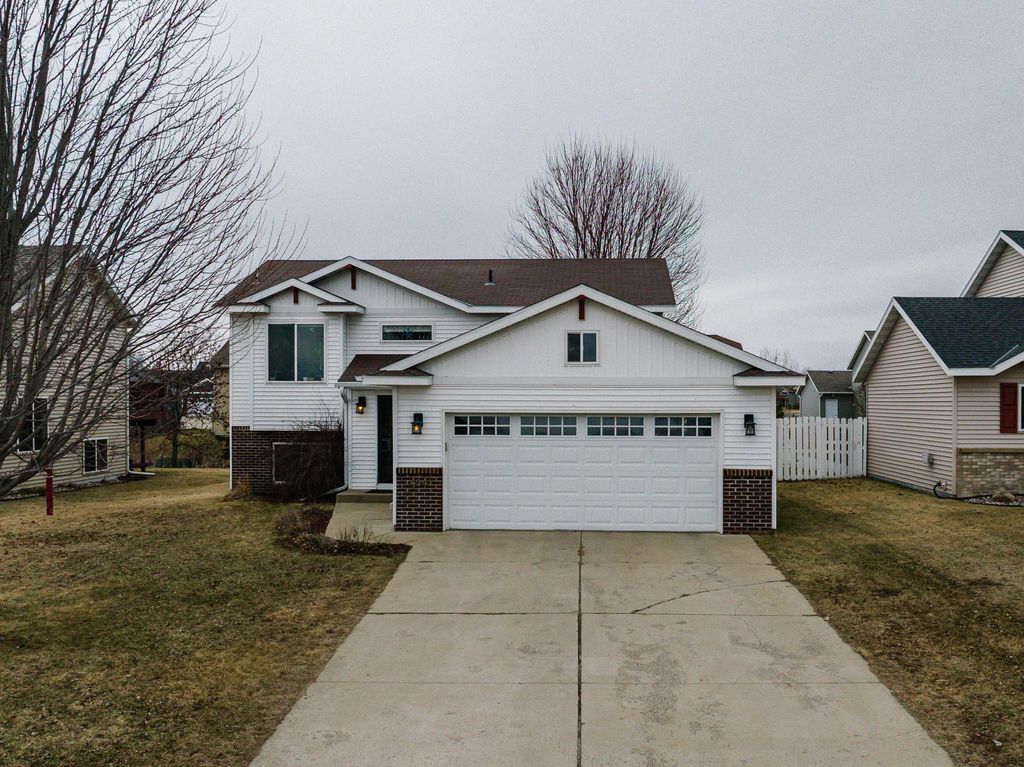 Photo of 404 23rd Avenue N, Sartell, MN 56377 (MLS # 7047766)